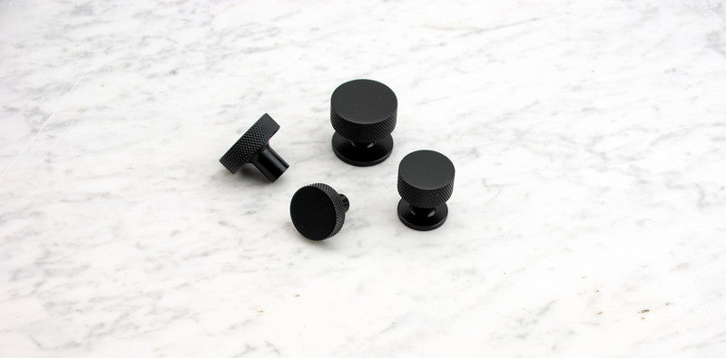 Knob Flat - Mattblack 32