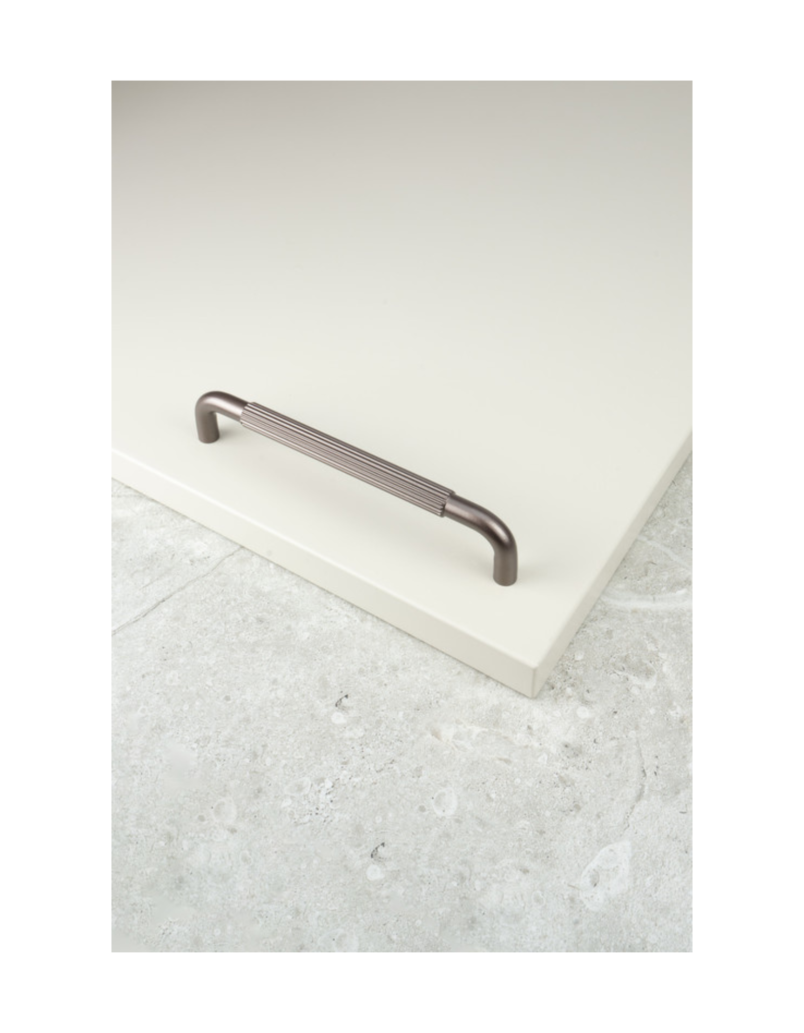 Handle Helix Stripe 160c/c - Dark Bronze (309279-11)