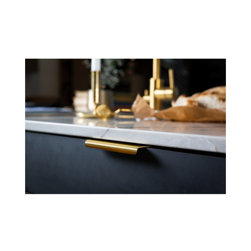 Handle Lip 80c/c - Untreated Pol. Brass (343455-11)