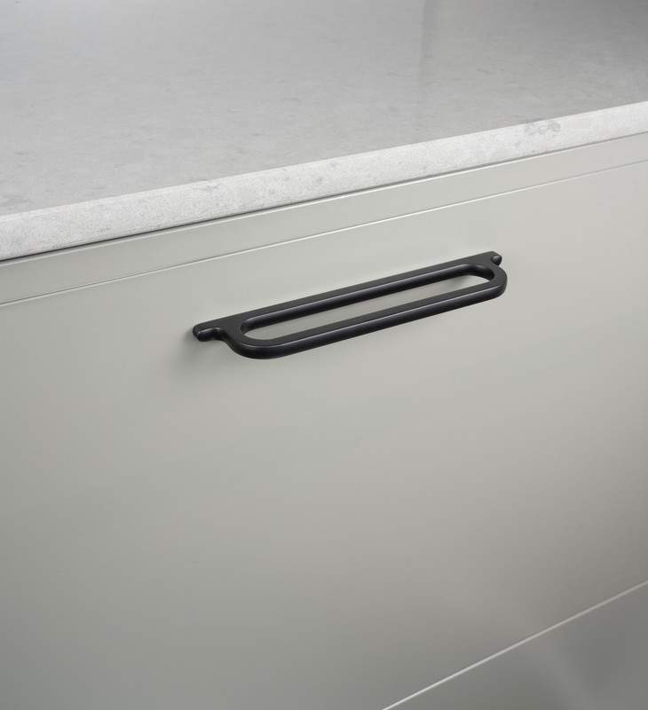 Handle Omega 160c/c - Matt Black