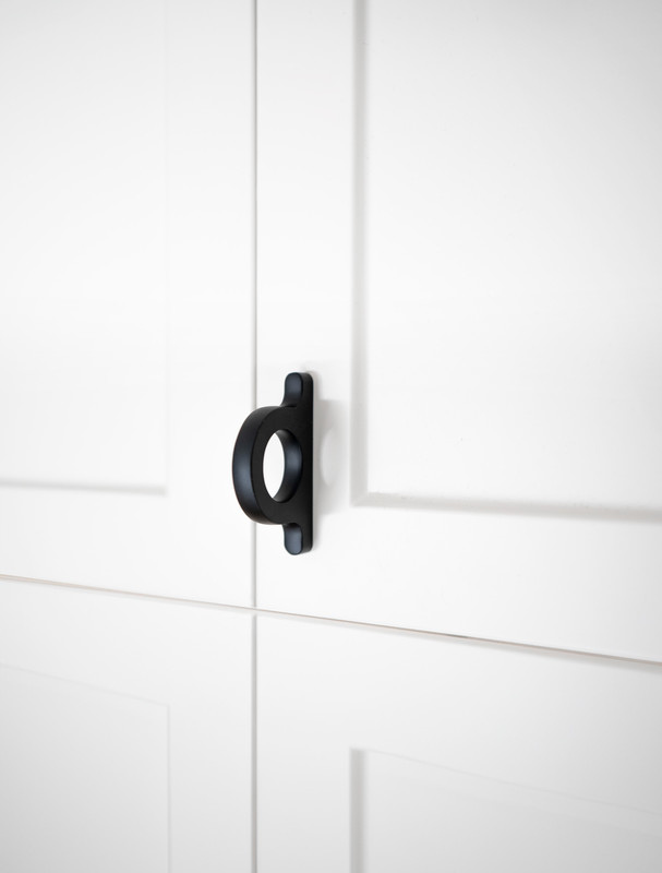 Handle Omega 32c/c - Matt Black
