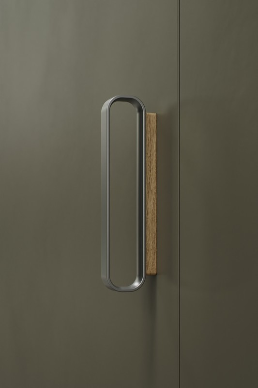 Handle Race 96c/c - Oak/Stainless Steel