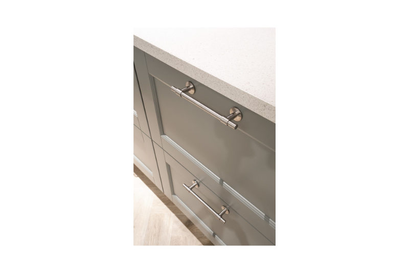Handle Uniform