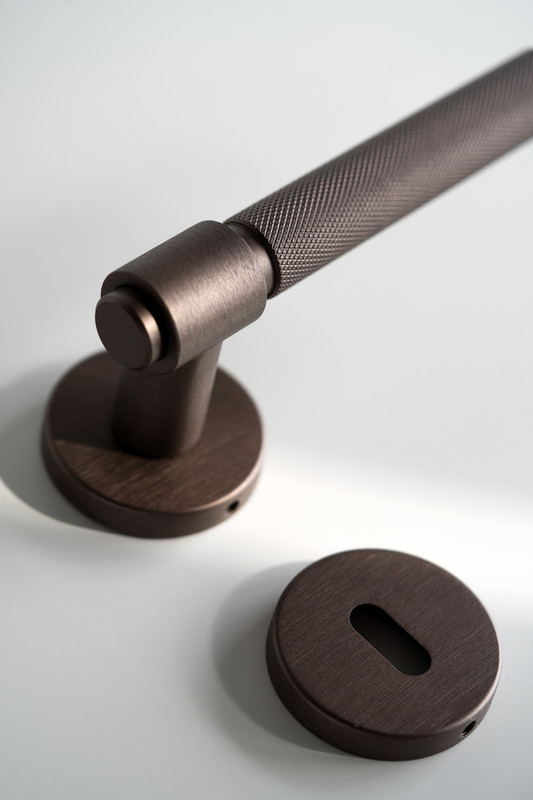 Doorhandle Helix 200 EUR - Dark Bronze (751014-41E)