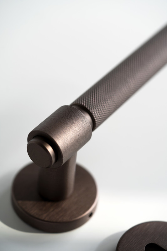 Doorhandle Helix 200 EUR - Dark Bronze (751014-41E)