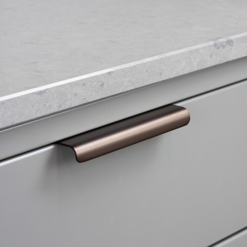 Handle Lip 80c/c - Burnished Brass