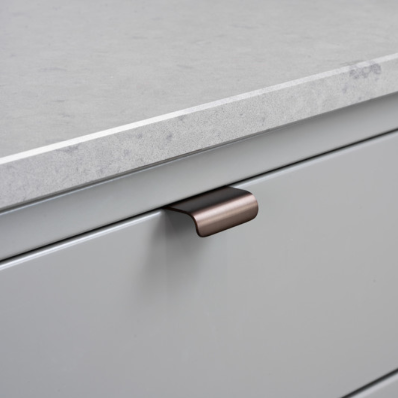 Handle Lip 20c/c - Burnished Brass