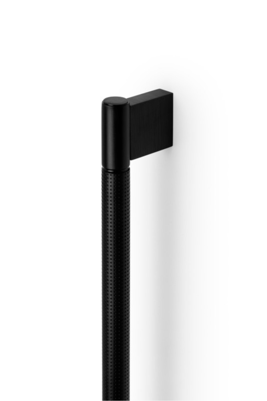 Handle Point 192c/c - Brushed Black