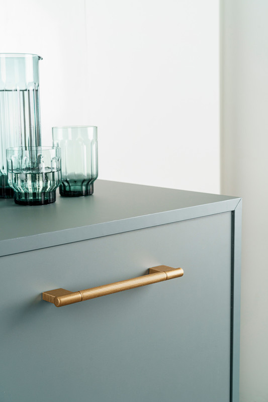 Handle Point 192c/c - Brushed Brass
