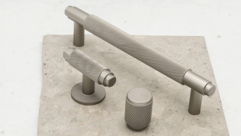 Handle Riff 160c/c - Stainless Steel