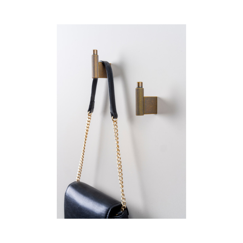 Hook Arpa - Antique Brass (373123-21)