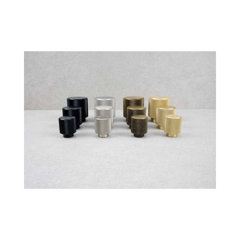 Knob Helix Matt Black stór (309036-11)