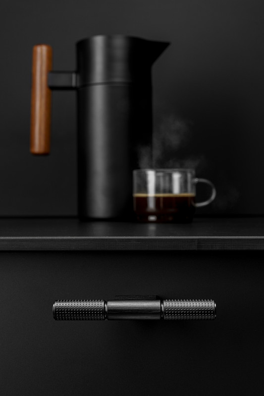 Knob T Point - Brushed Black