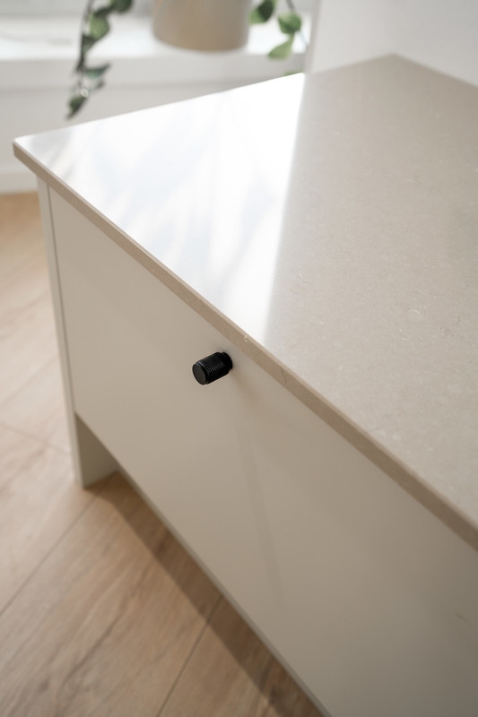 Knob Riff - Matt Black (351040-11)