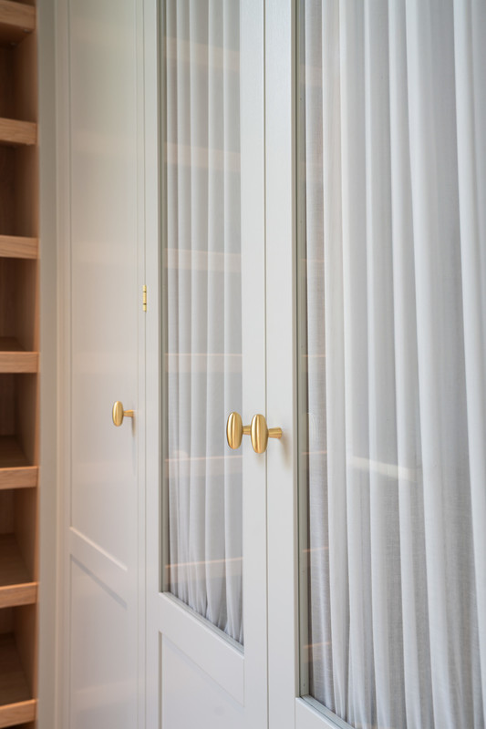 Knob T Oliver - Brushed Brass