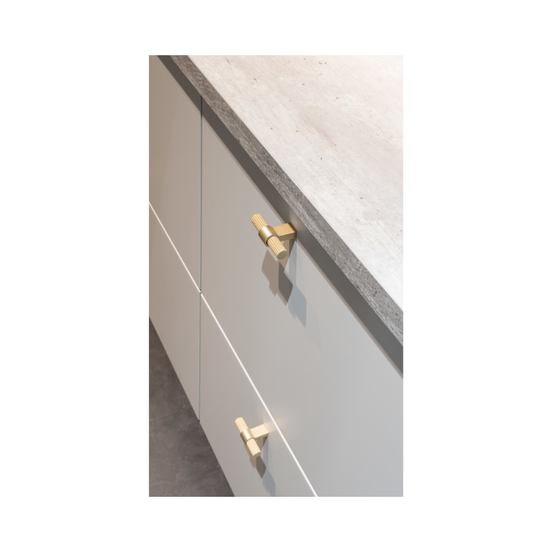 Knob T Helix Stripe - Brass (309212-11)