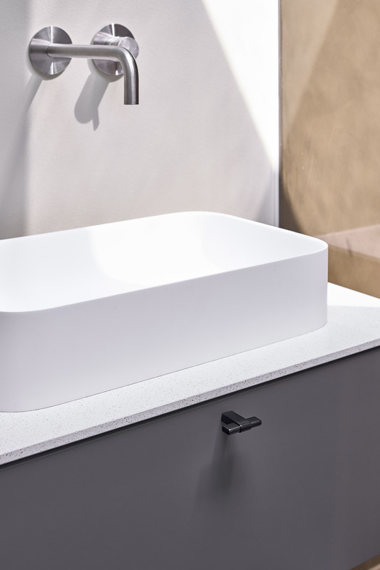 Knob T Crossing - Black/Black