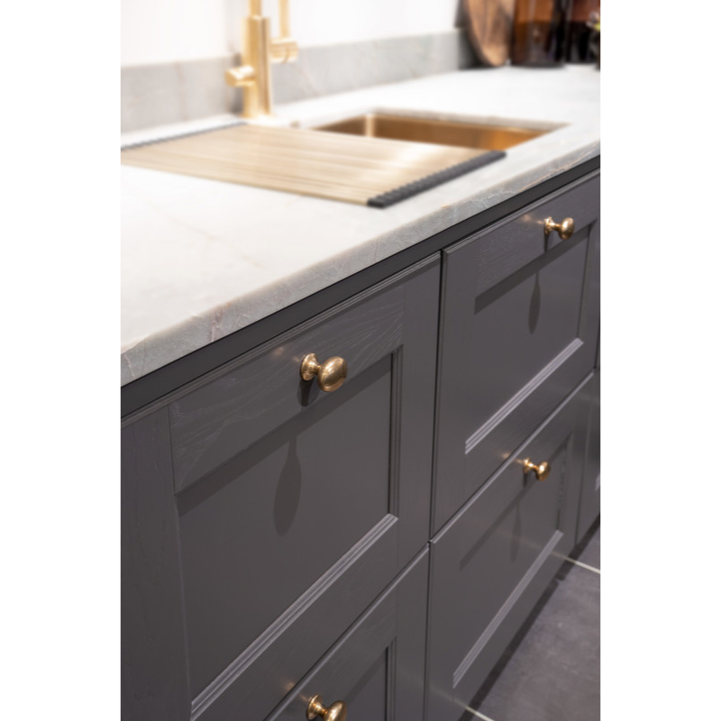 Knob 401 - Matt Brass