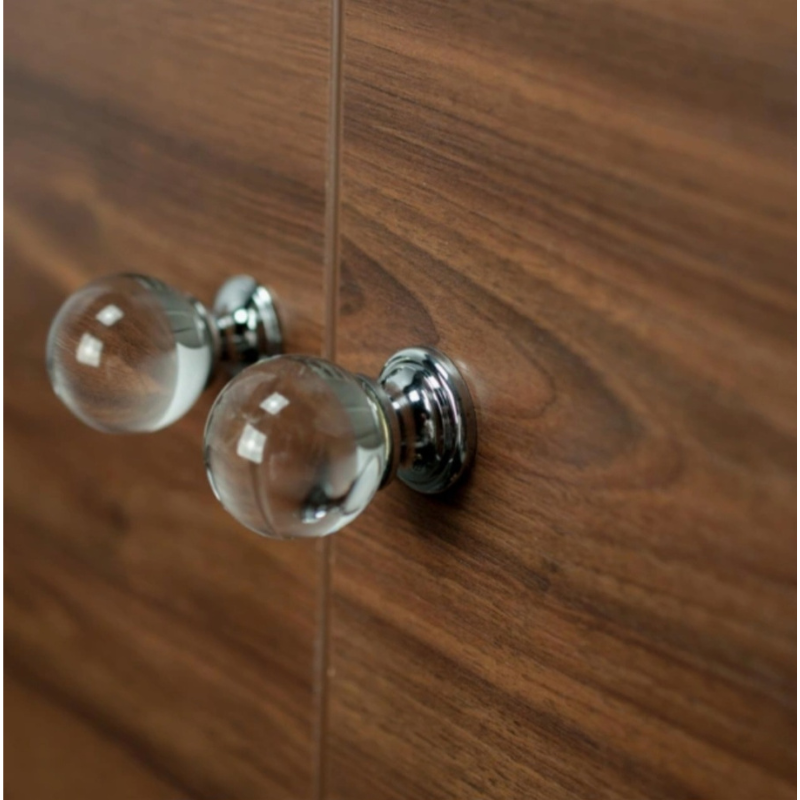 Knob Crystal