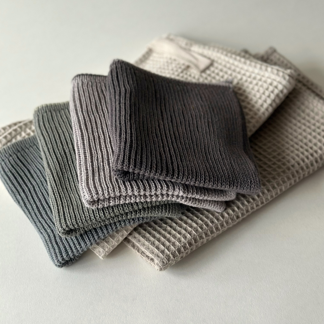 Borðtuska- Knitted Ripple - Flint Gray