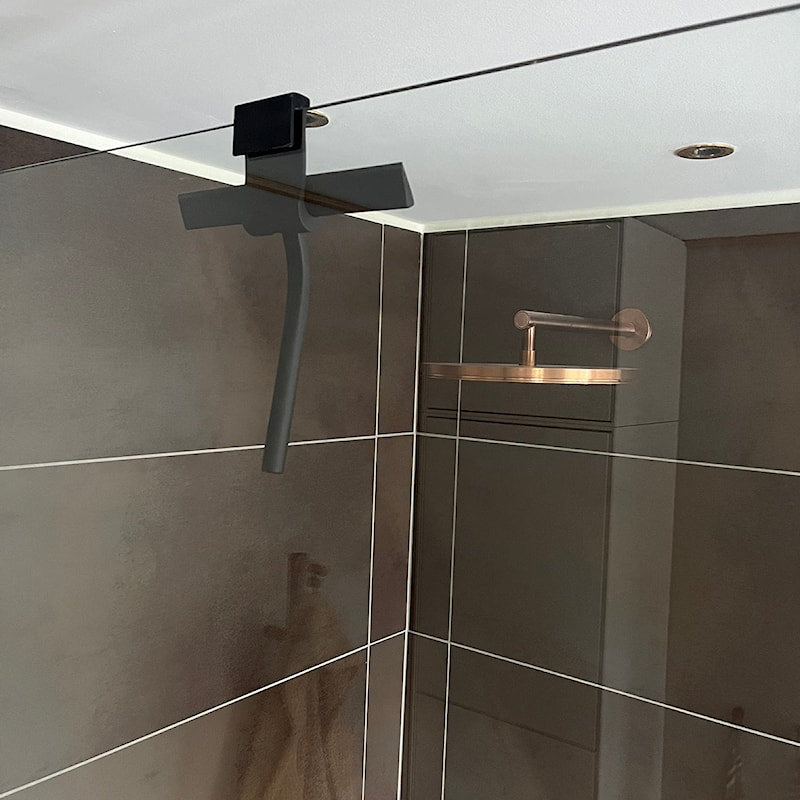 micare sturtuskafa (Shower Squeegee)