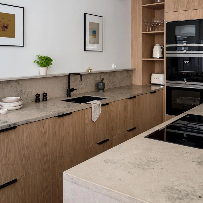 Profile Vann 200 - Matt Black (370260-11)